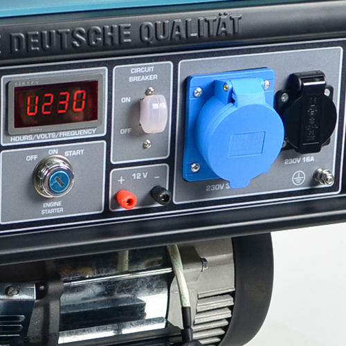 Mugav ergonoomiline juhtpaneel elektrilise käivitusega